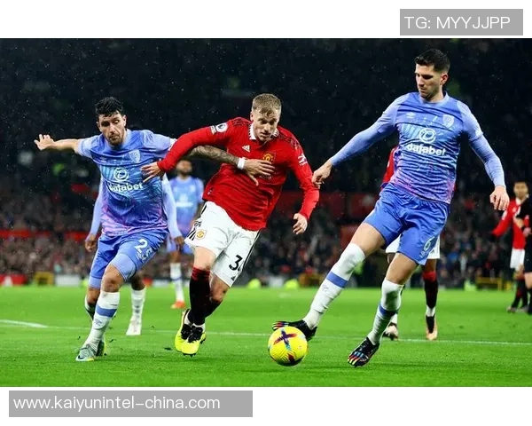 曼联迎战瓦勒伦加展现英超豪门风采的热身赛盛况